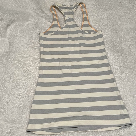 Lululemon Racerback Tank-top - Picture 2 of 5